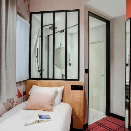 Republik Hotel
