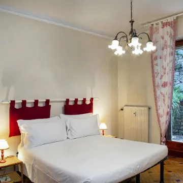 Relax in Giardino a Due Passi Dal Porto