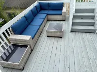 Chic 3rd Floor Ocean Block Retreat with Balcony - BBQ, Patio, Parking & Badges