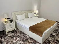 Palace Hotel Tashkent - Inns