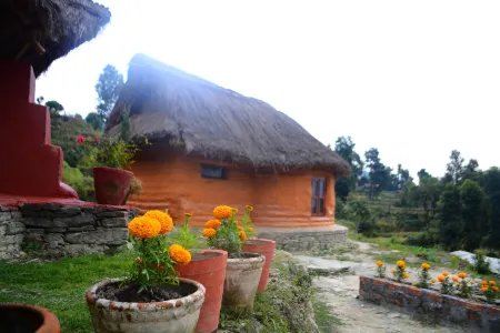 Indreni Organic Farm and Homestay - Hostel