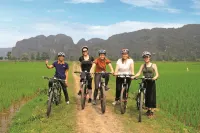 Momali Hotel Ninh Binh فنادق في نينه بينه