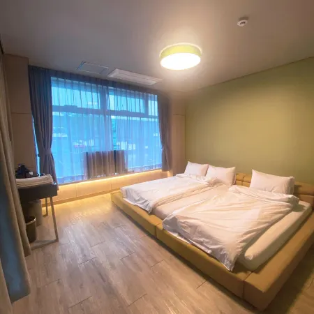 Geochang Surfing Park Resort & Glamping