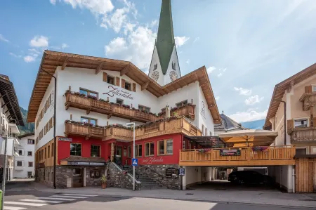 Gasthof Zellerstuben Отели рядом с достопримечательностью «Regionalmuseum Zillertal»