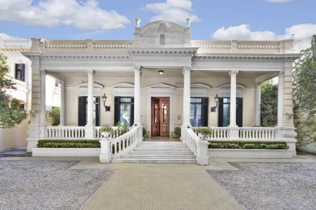 Hotel del Casco Отели в г. Сан Исидро