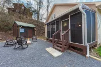 Hideaway Cove Отели в г. Севьервилл