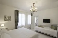 Chiara - Lodge