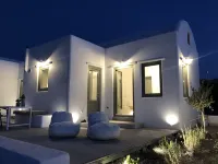 Nice Villas Hotels in Santorini