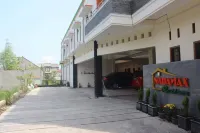 Solo Nadamax City Guest House Syariah - Motels