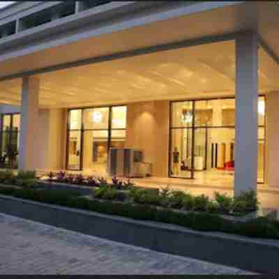 Kiranshree Grand Hotel Exterior