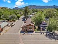 The Alpine Motel Hotels in Mesa County