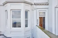 Host & Stay - 2 Maritime Apartments