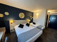 Brit Hotel Saumur Hôtels à : Distré