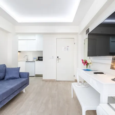 Princess Kinli Suites Hotel