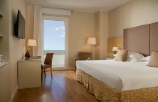 โรงแรมเนชั่นเนล