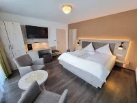 Hotel Landhaus Waldesruh Hotels in LoBburg