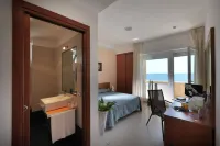 Hotel Miramare Hôtels à : Latina