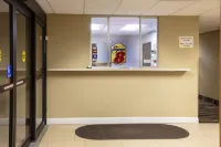 Super 8 by Wyndham St Charles Hotels in St. Charles County