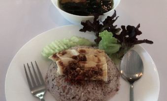 Suansaimai Resort - Housity