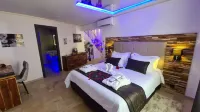 لافيروم لا جاركونيريس