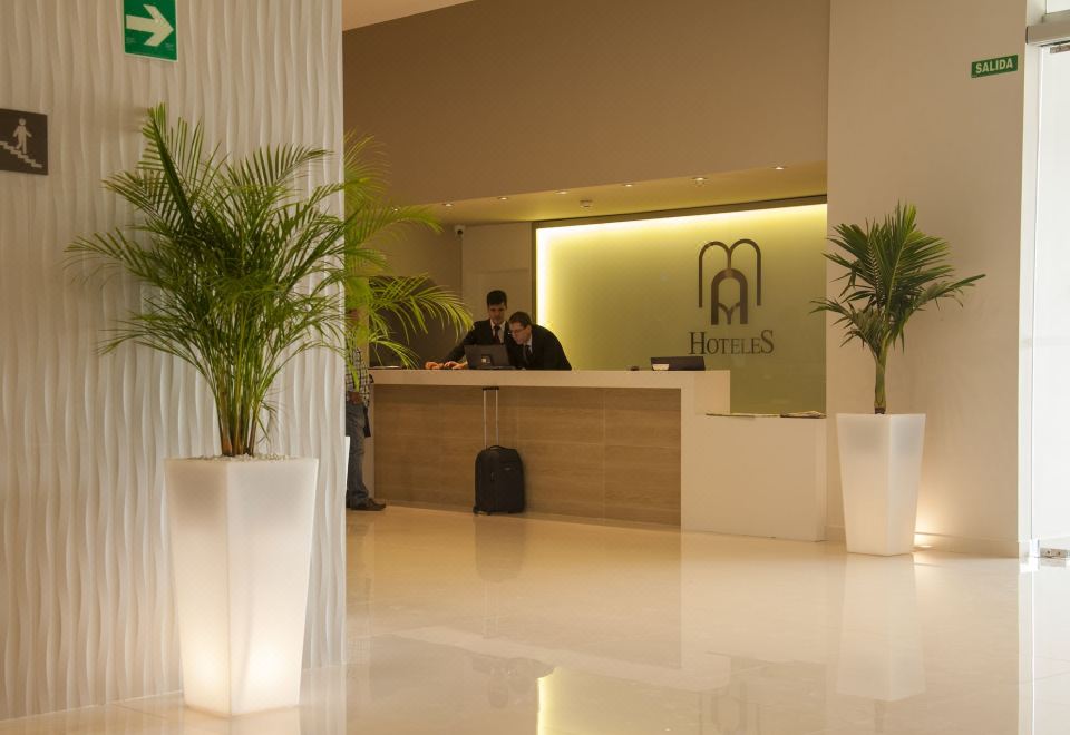 Sevilla Congresos HotelOver view