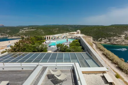 Hotel Spa Genovese Отели рядом с достопримечательностью «Office Municipal de Tourisme de Bonifacio»