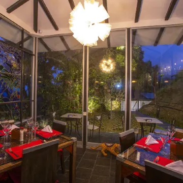 Dantica Cloud Forest Lodge