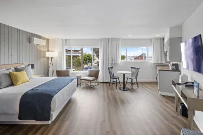 Sea Harbor Hotel - San Diego Hotels in San Diego Intl. Airport