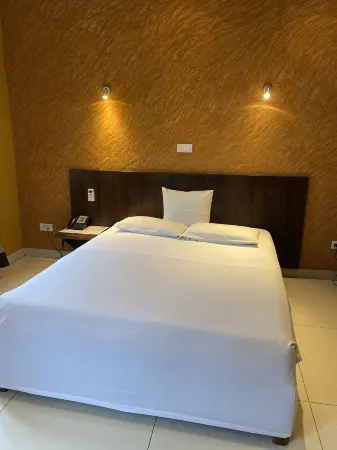 Kactus Lodge Отели рядом с Аэропорт Пуэнт-Нуар Агостино Нето