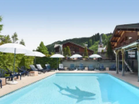 Loc'Hotel Alpen Sports Hotels in Les Gets
