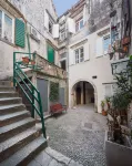 That Place Studio Apartment Hotels in Trogir