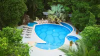 Evergreen Lodge - Pools
