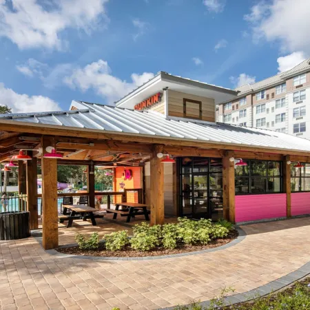 Holiday Inn Express & Suites S LAKE BUENA VISTA by IHG Отели рядом с достопримечательностью «Парк аттракционов Олд-Таун»