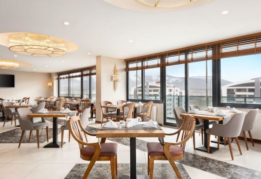 라마다 바이 윈덤 니데 이미지