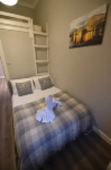 Slateford House Apartment Ground Floor Main Door