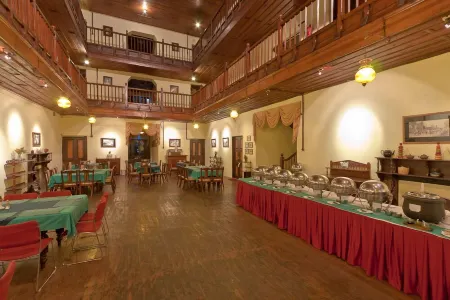 Chevron Fairhavens Отели рядом с достопримечательностью «Shree Kainchi Hanuman Mandir»