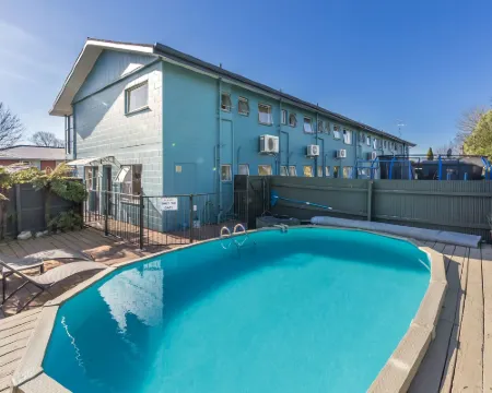 Taylors Motel Hotels in Ashburton