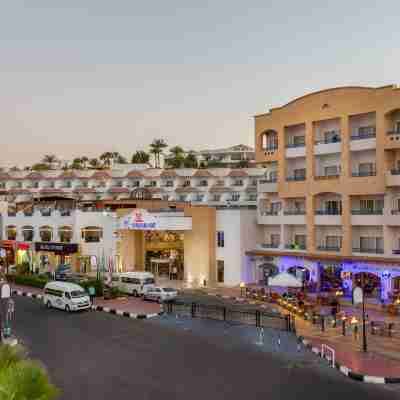 Naama Bay Hotel & Resort Hotel Exterior