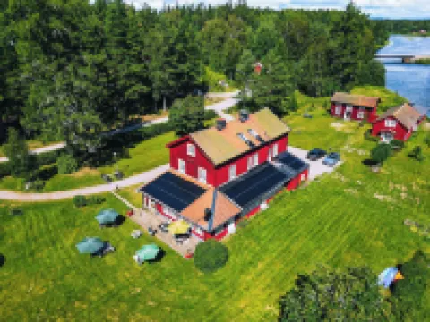 圖什比郊外小屋 圖什比酒店