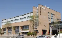 Executive Hotel