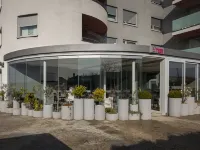Dream Hotel Hotels near Zagreb Airport