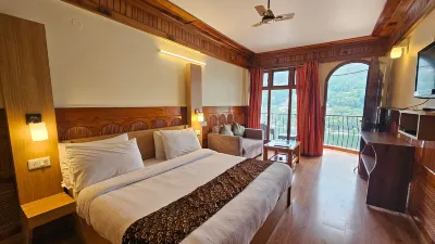 Hotel Welcome Park(Walkable Distance from Mall Road) Hotels near Naini Lake