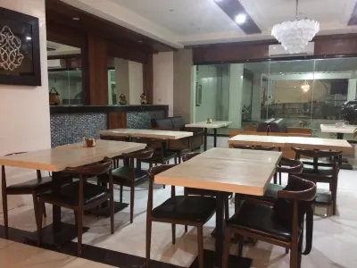 Ey Miner Suites Borromeo Hotels near Surigao Doctor's College