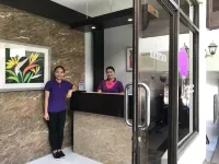 Purple Tree Bed & Breakfast Hotels in Paranaque City