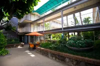 Pacific Marina Inn Hotels in Kahaluu
