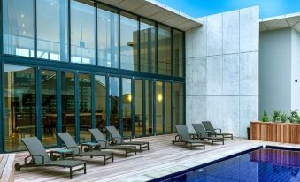 Royal St Andrews Hotel by Mantis