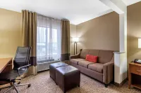Comfort Inn & Suites Cedar Rapids North - Collins Road Hotel a Cedar Rapids