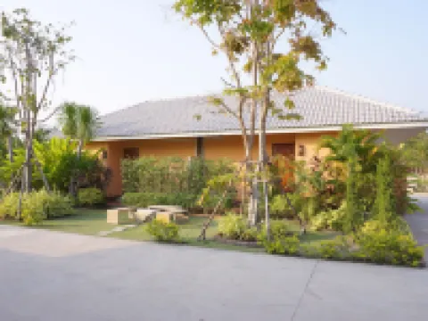 เอสวิลล์ รีสอร์ท โรงแรมในอำเภอเมืองอุทัยธานี