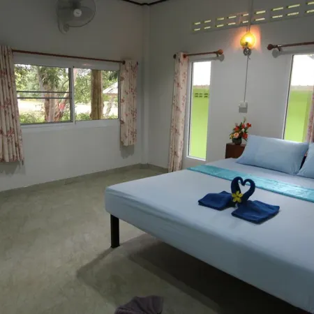 Koh Phayam Greentawan Resort