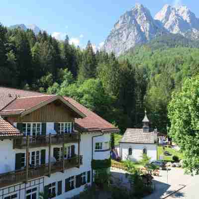 Berghotel Hammersbach Hotel Exterior